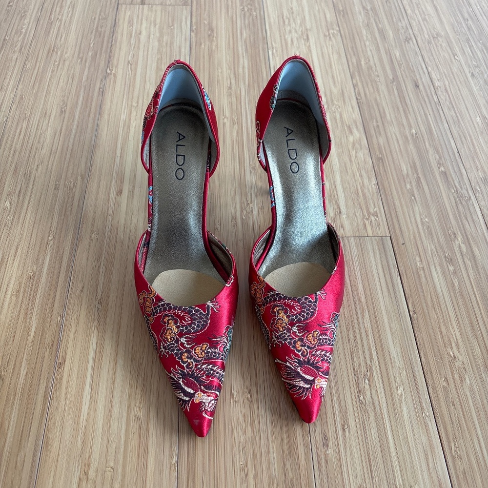 Aldo Asian inspired print red heel